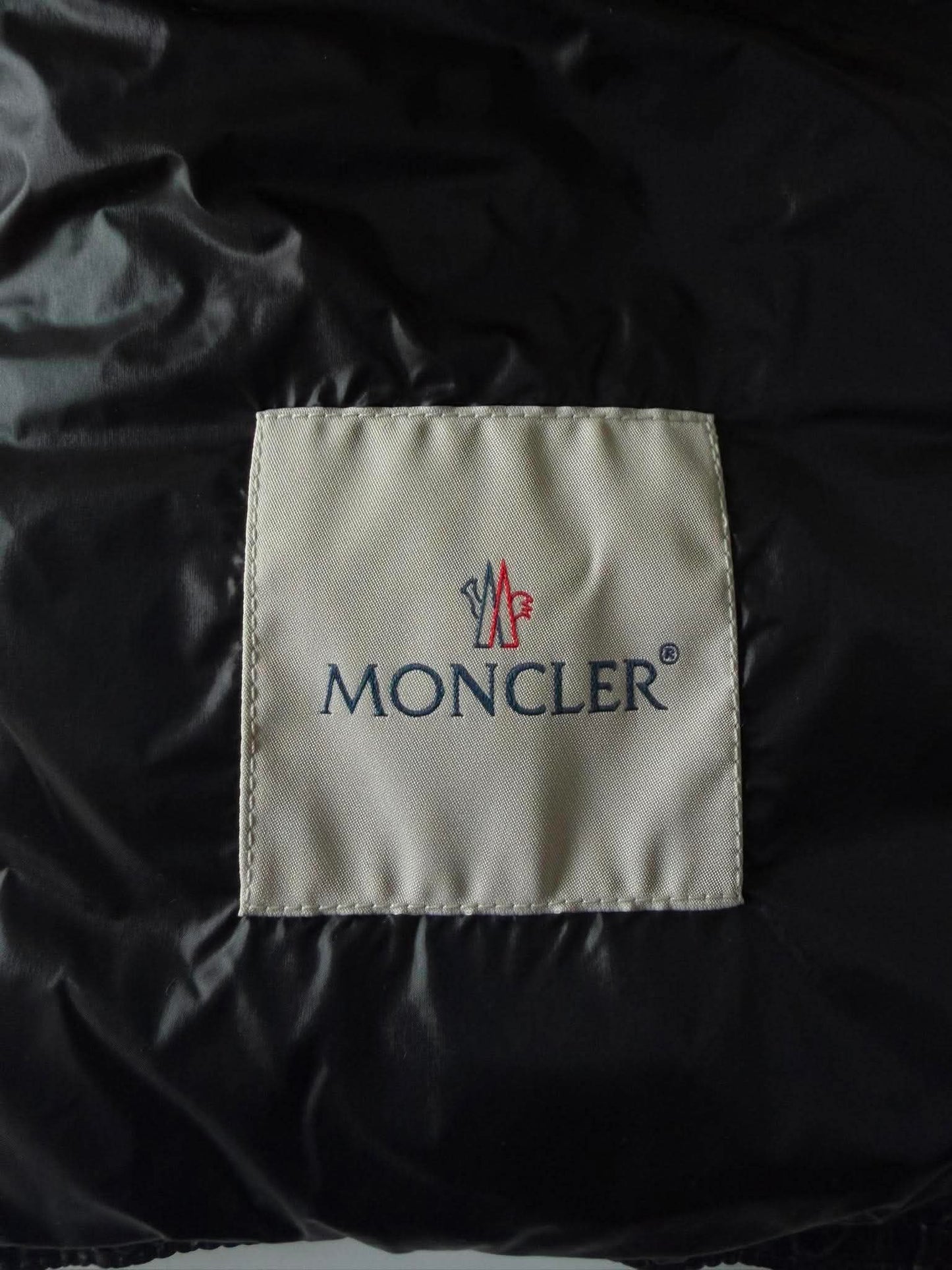 Moncler Gui Lightweight Down Gilet