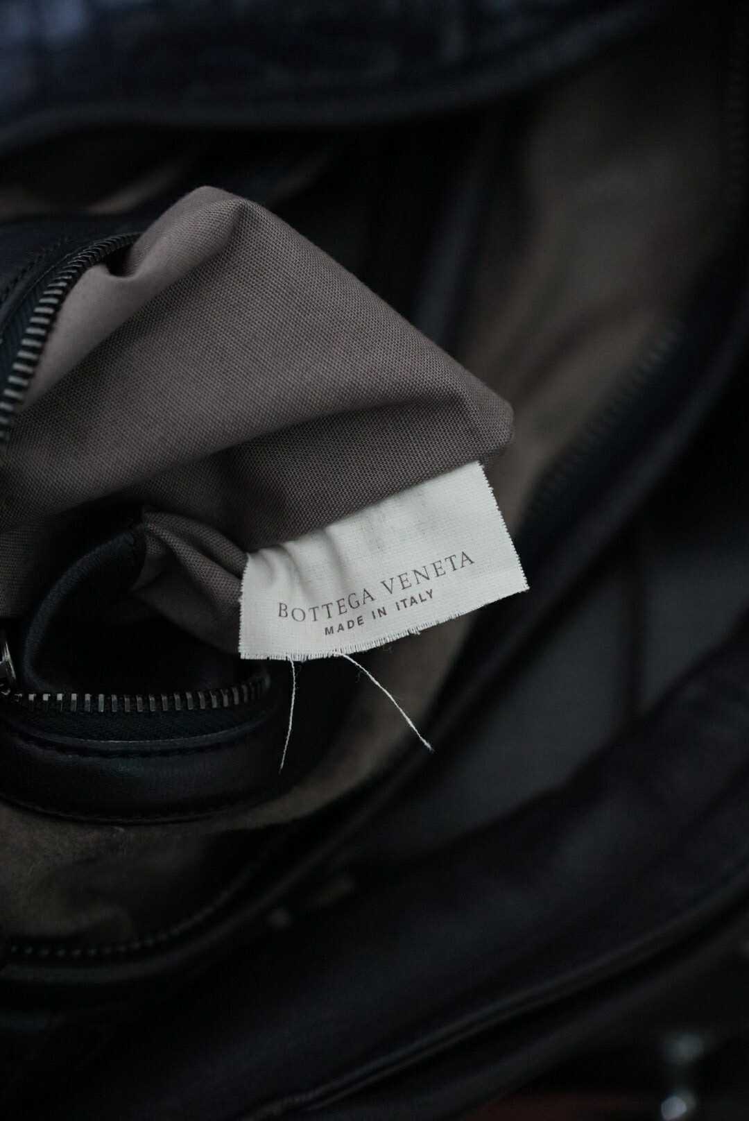 Bottega Veneta Belly Hobo Bag Intrecciato Black Leather