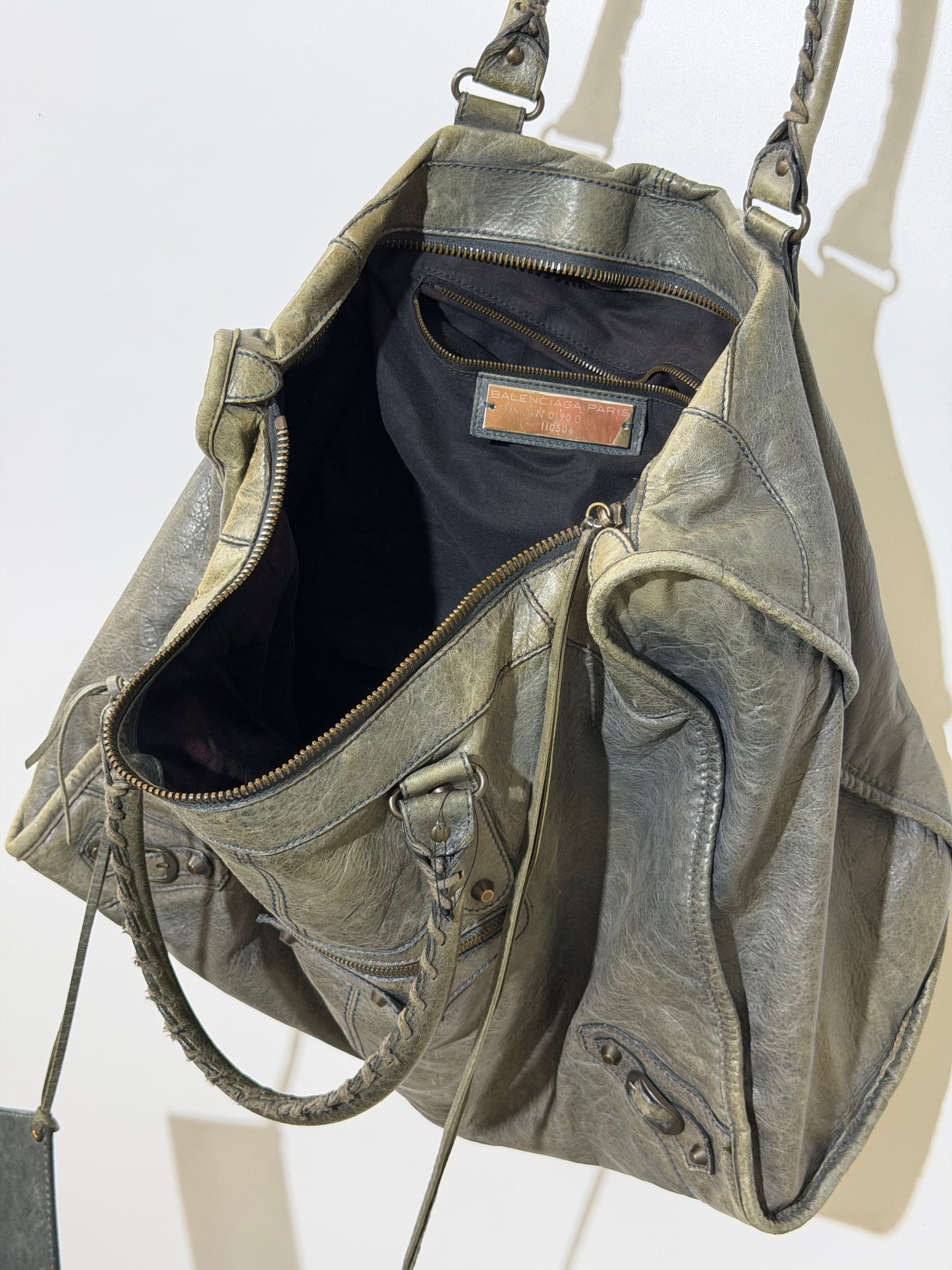 2000's Balenciaga (Copy) (Copy) (Copy)