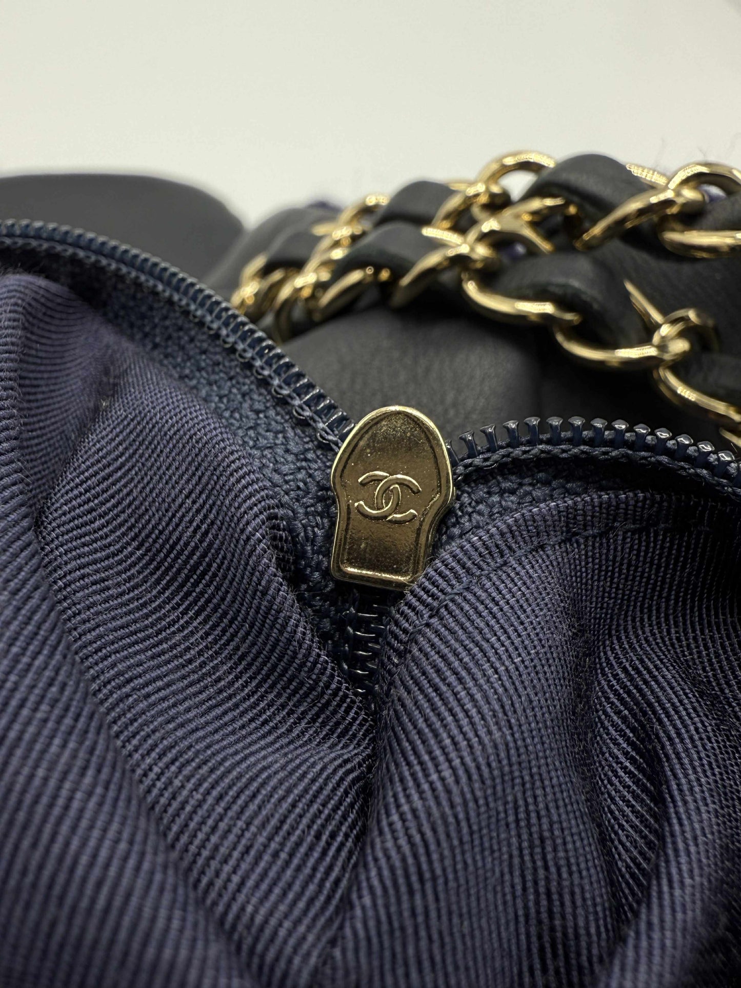 XXL Chanel Knit Purple - Luggage Flap Bag