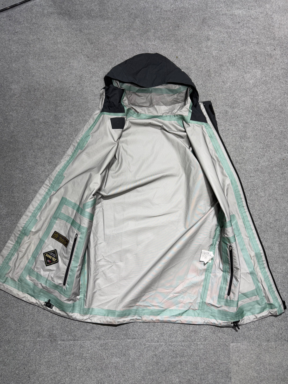 Undercover SS09 Young Martyr Gore-tex Parka