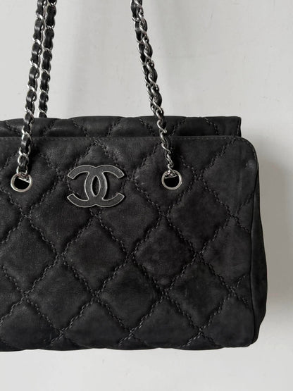 Chanel Black Diamond Stitch Shoulder Bag