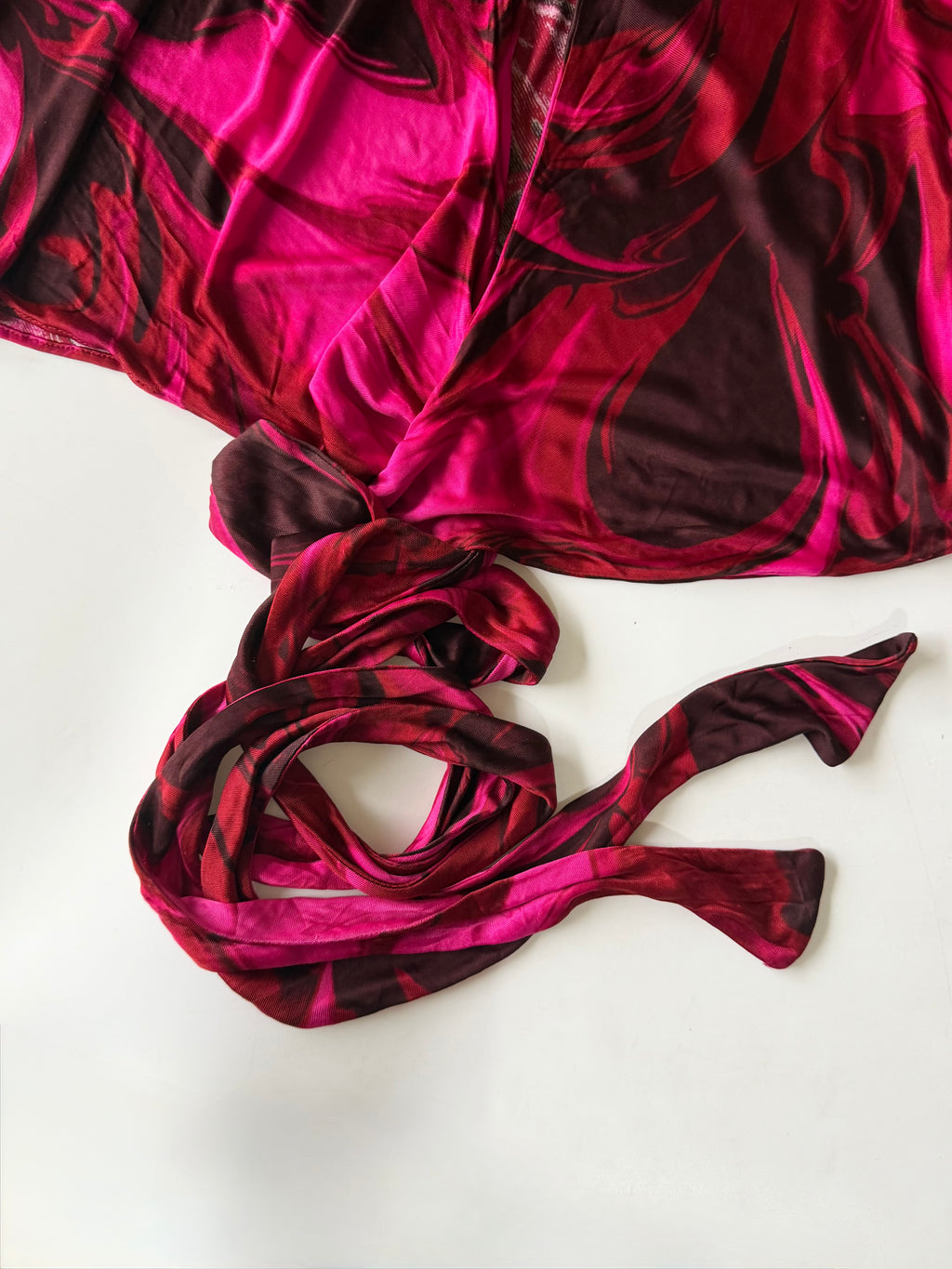 S/S 2001 Gucci by Tom Ford Pink Liquid Magma Print Blouse