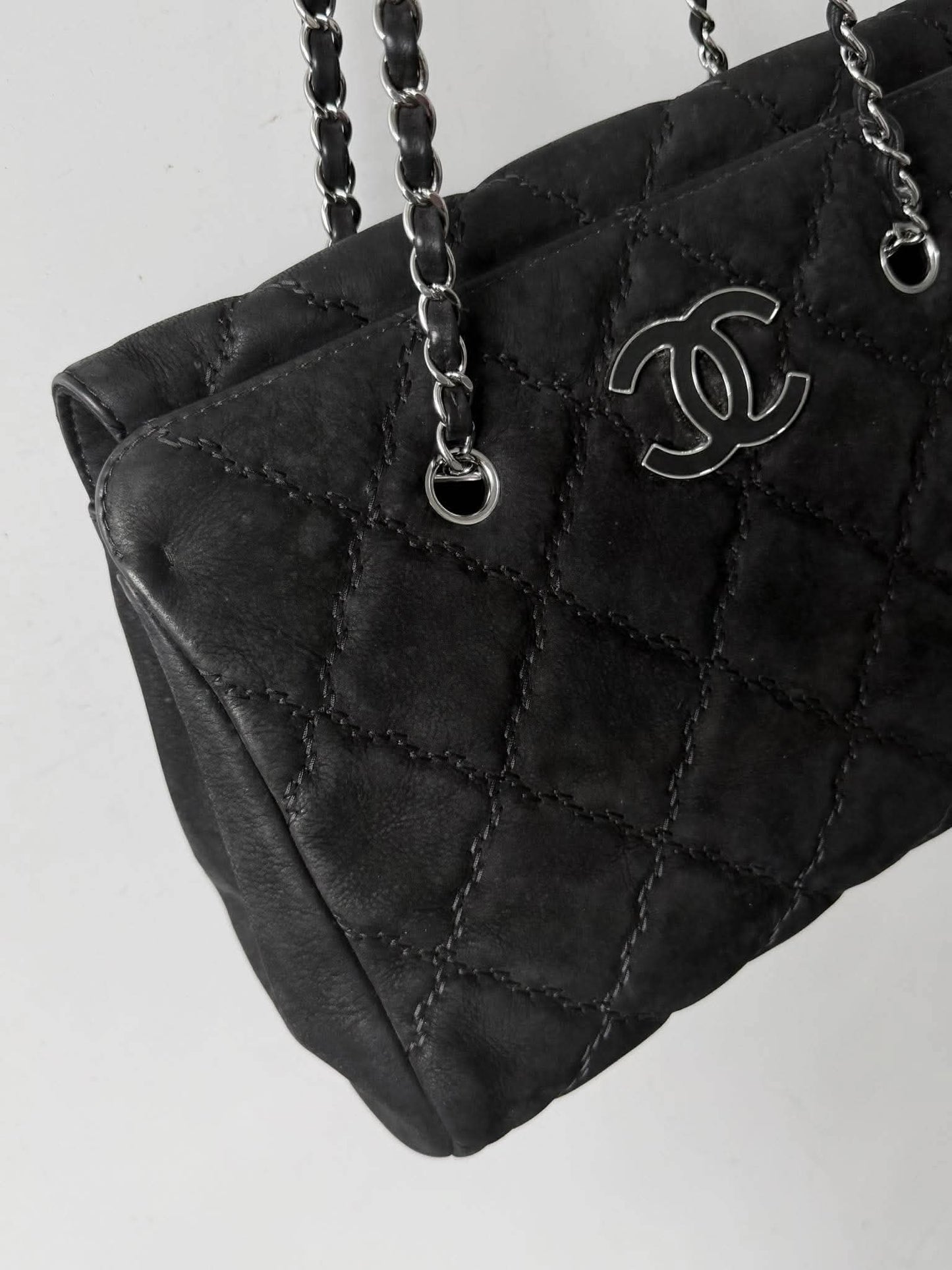 Chanel Black Diamond Stitch Shoulder Bag