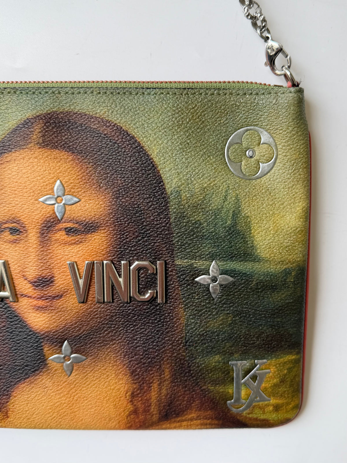 Louis Vuitton x Jeff Koons Master “Mona Lisa” Da Vinci Pochette