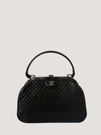 Vintage Chanel Black CC Quilted Kiss Lock Frame Bag