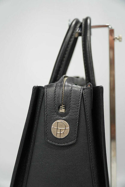 The Row Classic 5 Pebbled Leather Tote Bag in Black