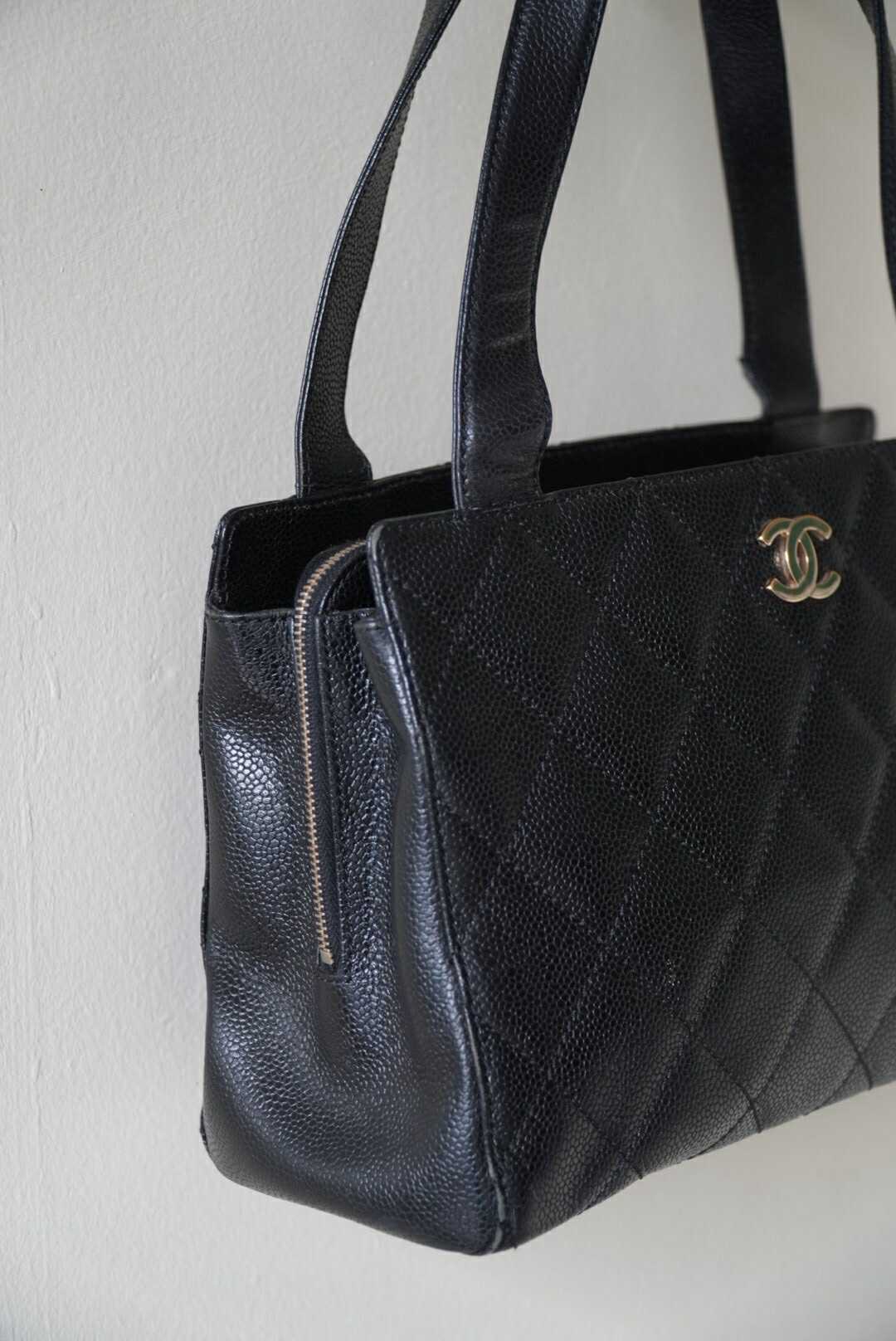 Chanel Black Caviar Quilted Handbag
