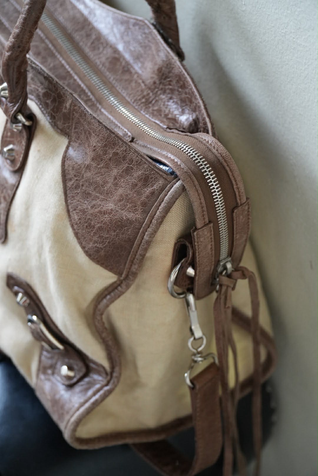 Vintage Balenciaga Brown Natural Linen Truffle City Bag