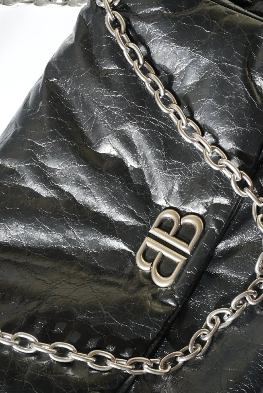 Balenciaga Creased Leather Monaco Chain-Strap Shoulder Bag