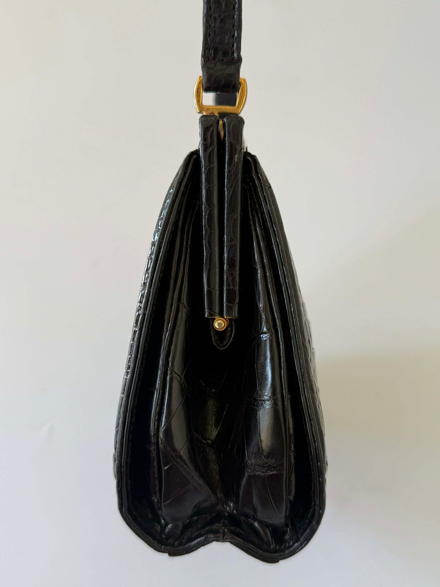 Vintage Gucci Black Crocodile Embossed Leather Handbag