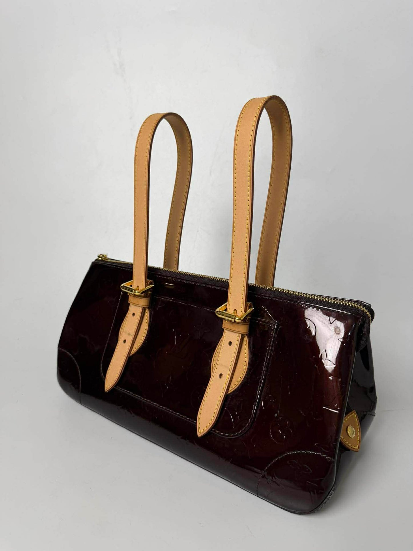 Louis Vuitton Monogram Vernis Rosewood Avenue Shoulder Bag