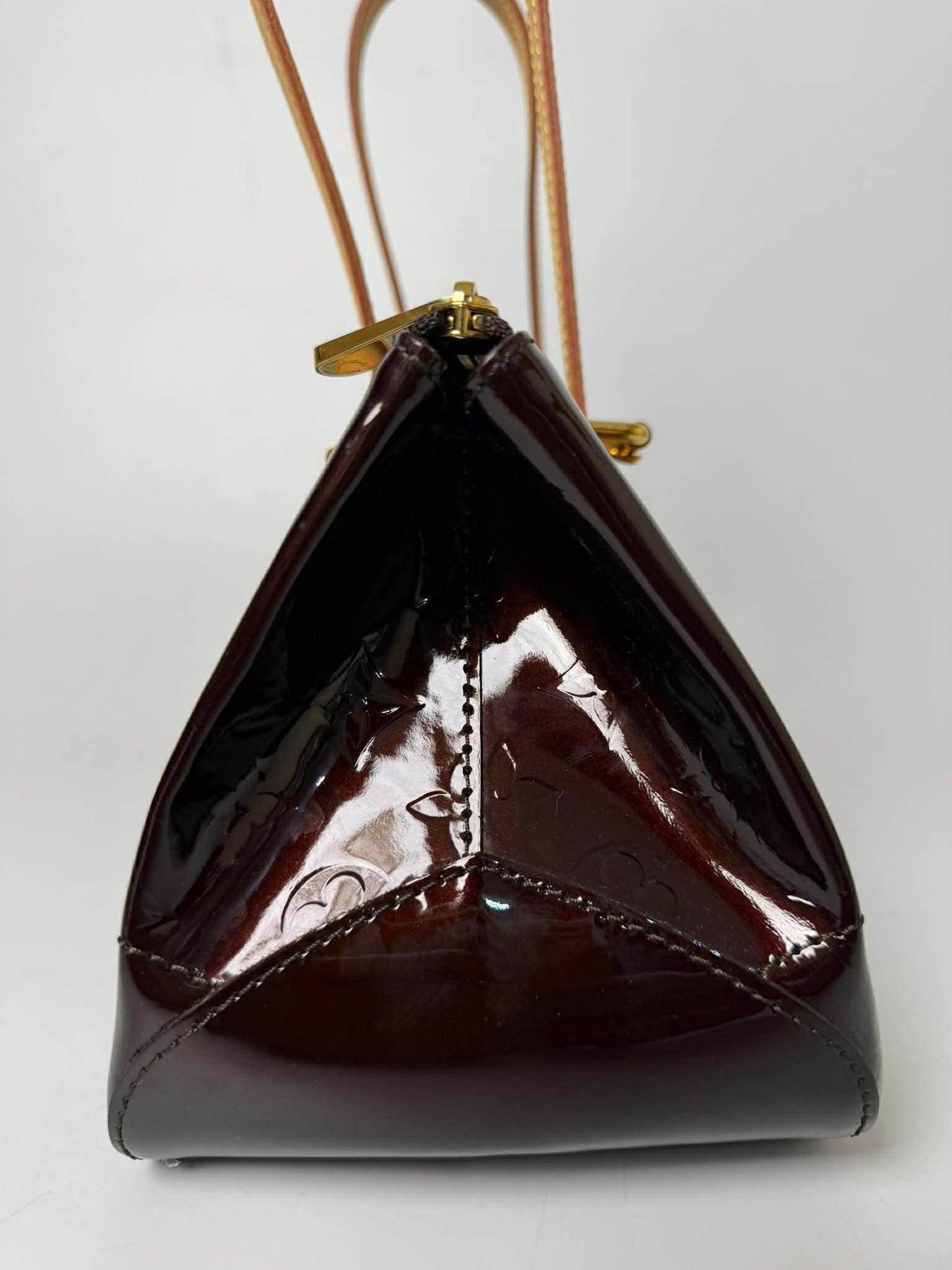 Louis Vuitton Monogram Vernis Rosewood Avenue Shoulder Bag