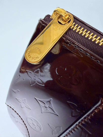Louis Vuitton Monogram Vernis Rosewood Avenue Shoulder Bag