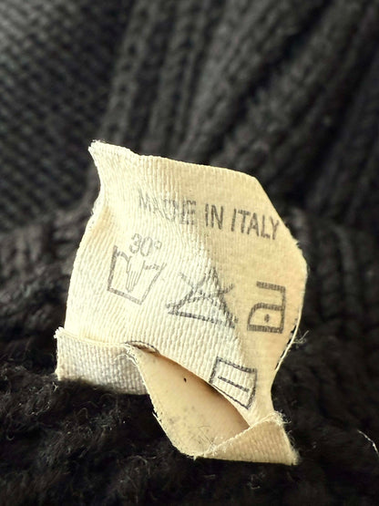 F/W 1997 Gucci by Tom Ford Wool V-Neck Ribbed Sweater