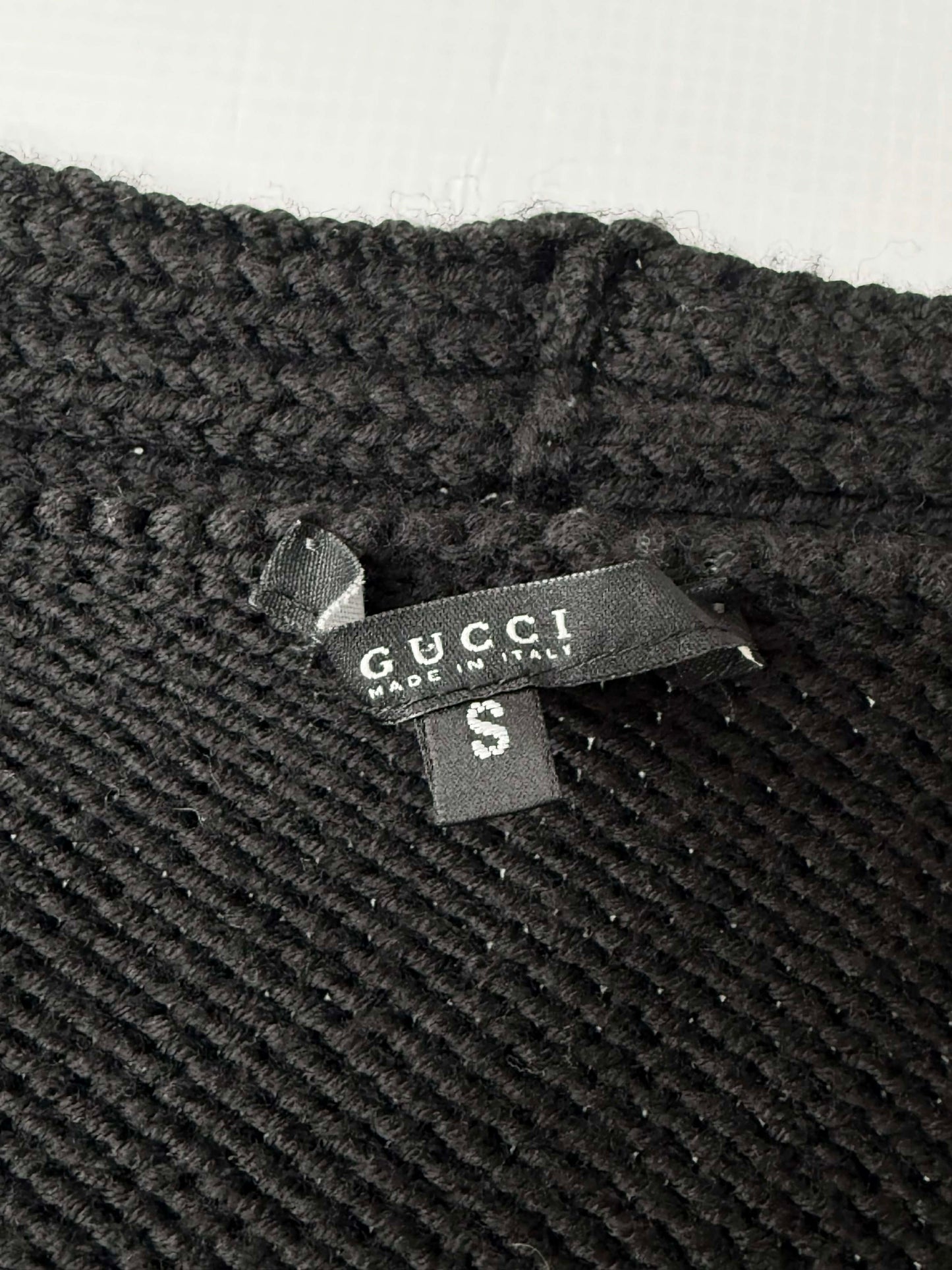 F/W 1997 Gucci by Tom Ford Wool V-Neck Ribbed Sweater