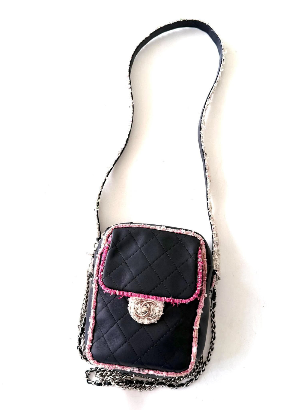 Chanel by Karl Lagerfeld S/S2019 Elegant Tweed Crossbody