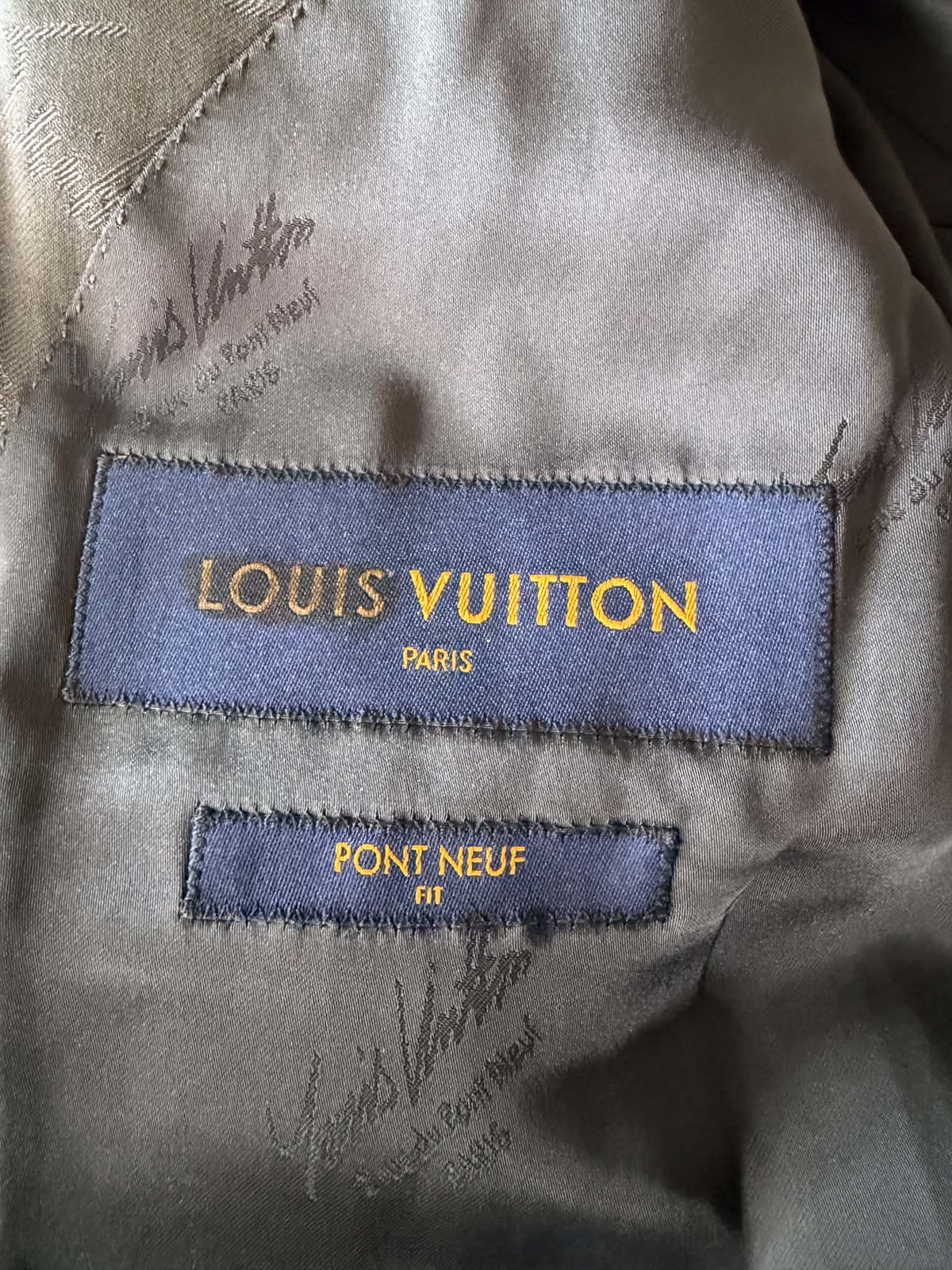 Louis Vuitton Pont Neuf Jacquard Script Gray Suit