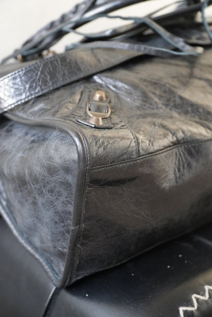 Balenciaga 2000’s Black City Bag