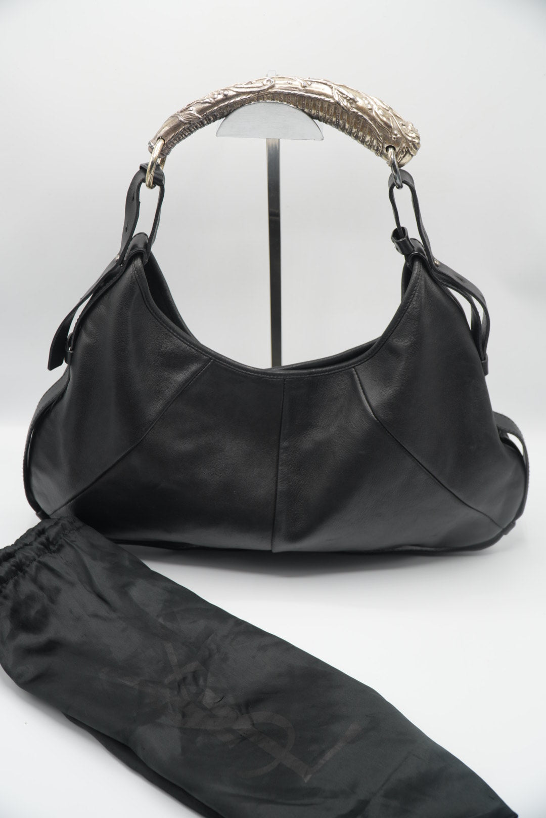 2000's Yves Saint Laurent - Tom ford Mombasa Silver Horn Bag