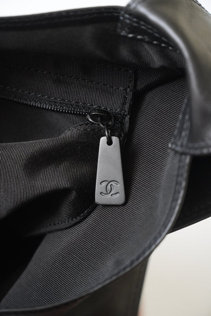 Chanel Black Leather Shoulder Bag