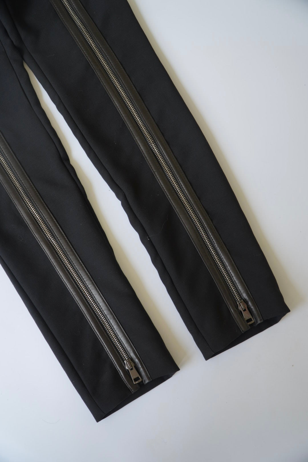 Gucci by Tom Ford FW 2001 Runway Leather & Wool Zipper Pants