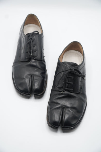 Maison Margiela Tabi Lace-Up Derby Shoes