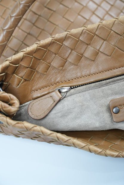 Bottega Veneta Intrecciato Nappa Bucket Bag