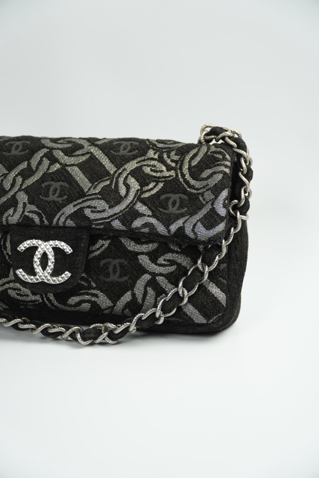 Chanel Black/Silver Printed Tweed CC Chainlink Flap Bag