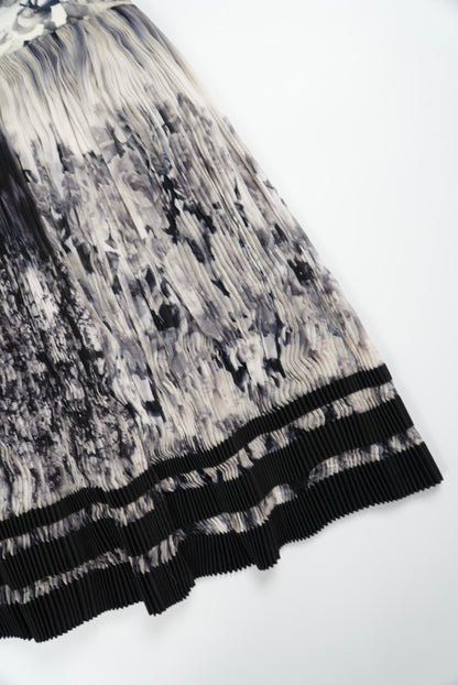 Jean Paul Gaultier Maille Femme Balck & White Pleated Skirt