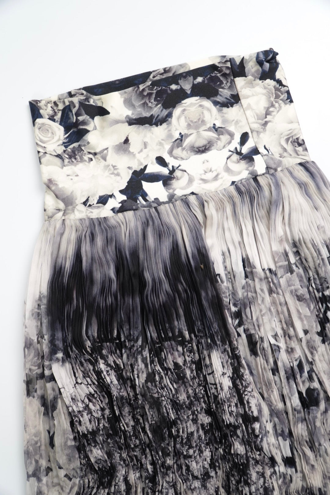 Jean Paul Gaultier Maille Femme Balck & White Pleated Skirt