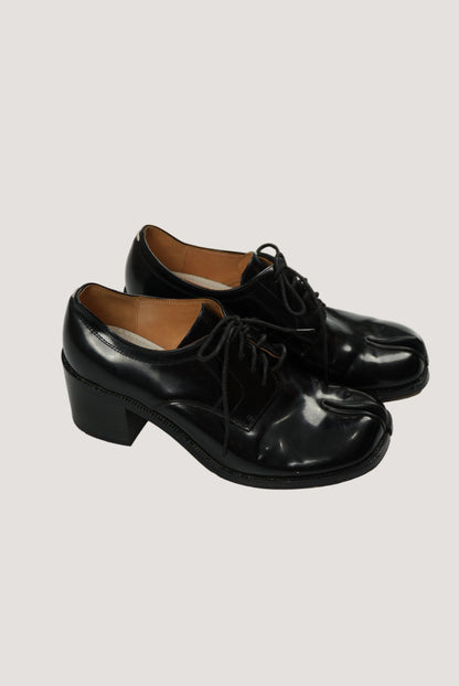 Maison Martin Margiela Lace-Up Derbies in Black Leather