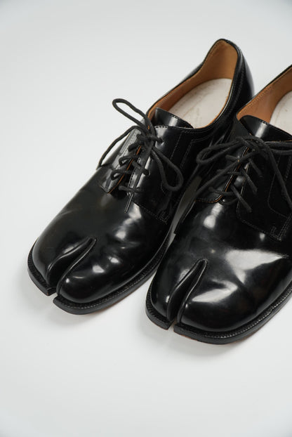Maison Martin Margiela Lace-Up Derbies in Black Leather