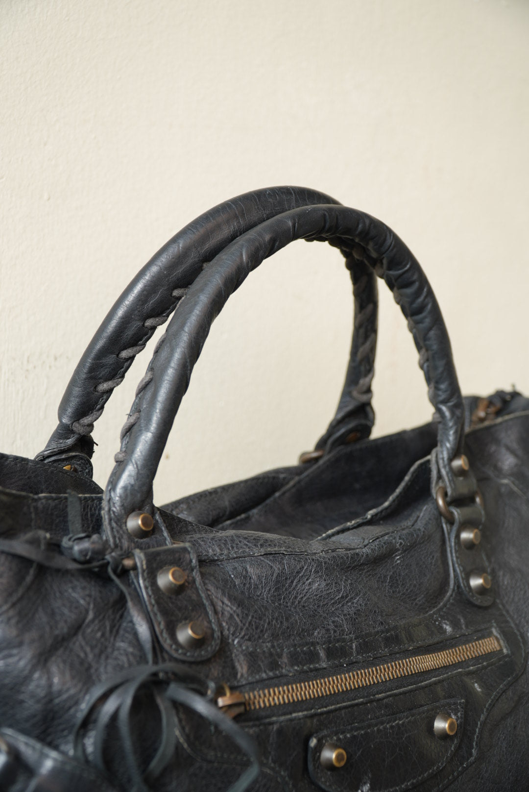 Balenciaga 2000’s Black Classic City Bag