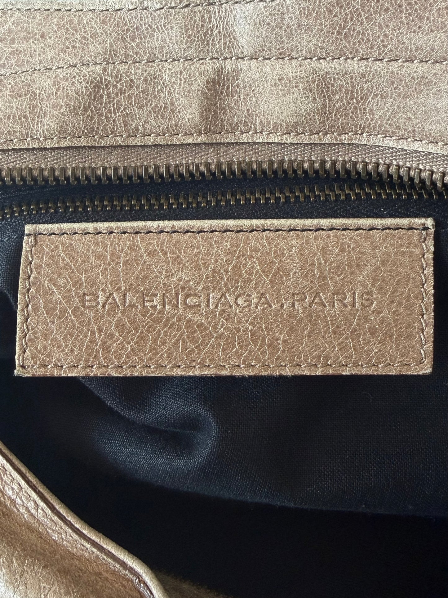 2000’s Balenciaga Brown Classic City Bag