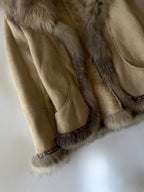 A/W2006 Roberto Cavalli Beige Shearling Fox Fur Collar