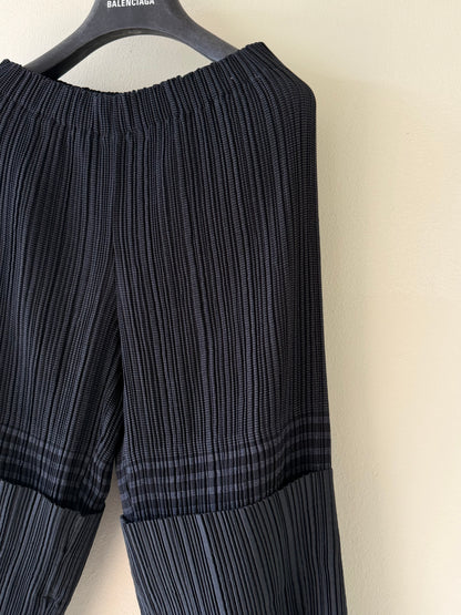 Issey Miyake 90’s Pleated Pants
