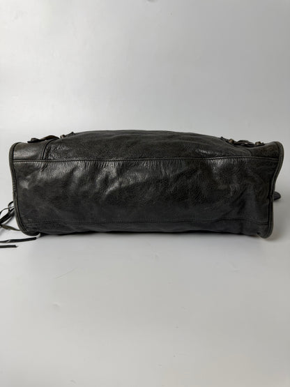 2000’s Balenciaga Gray Classic City Bag