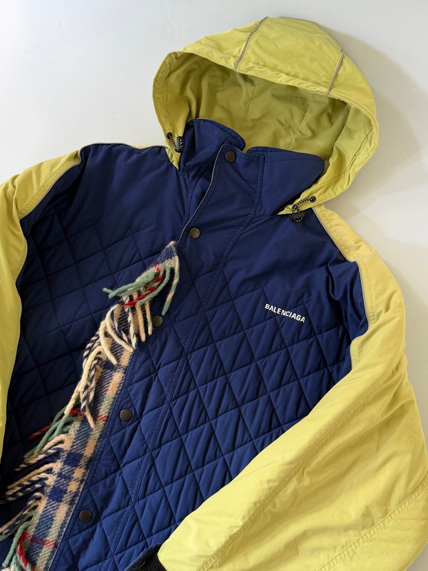 Balenciaga 2018 Pre-Fall Quilted Coat with Muffler Docking