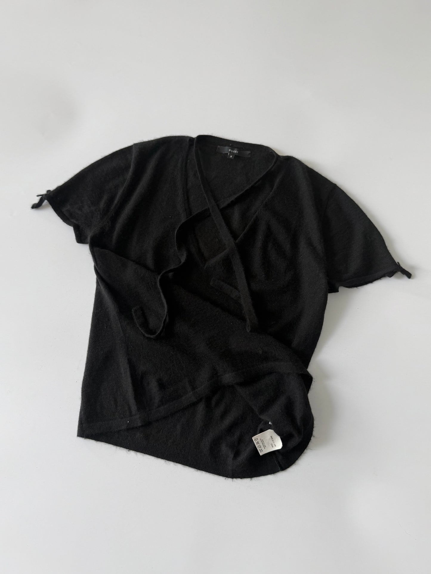Gucci by Tom Ford V-Neck Cashmere Summer Knit with Ribbon