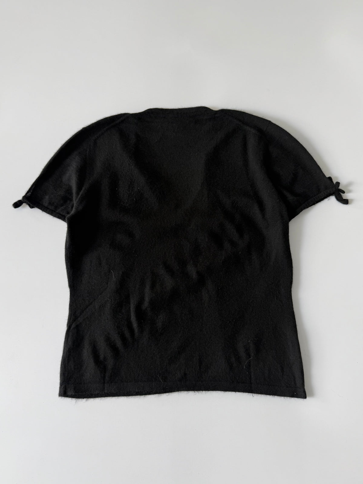 Gucci by Tom Ford V-Neck Cashmere Summer Knit with Ribbon