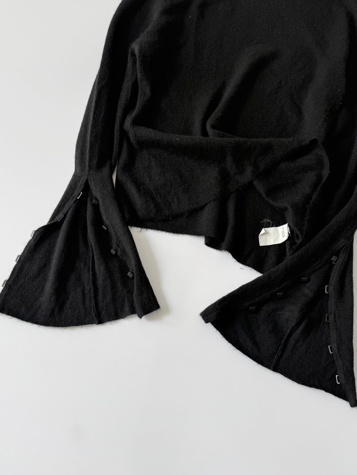 Gucci by Tom Ford Long-Sleeve Asymmetrical Flared Sleeves