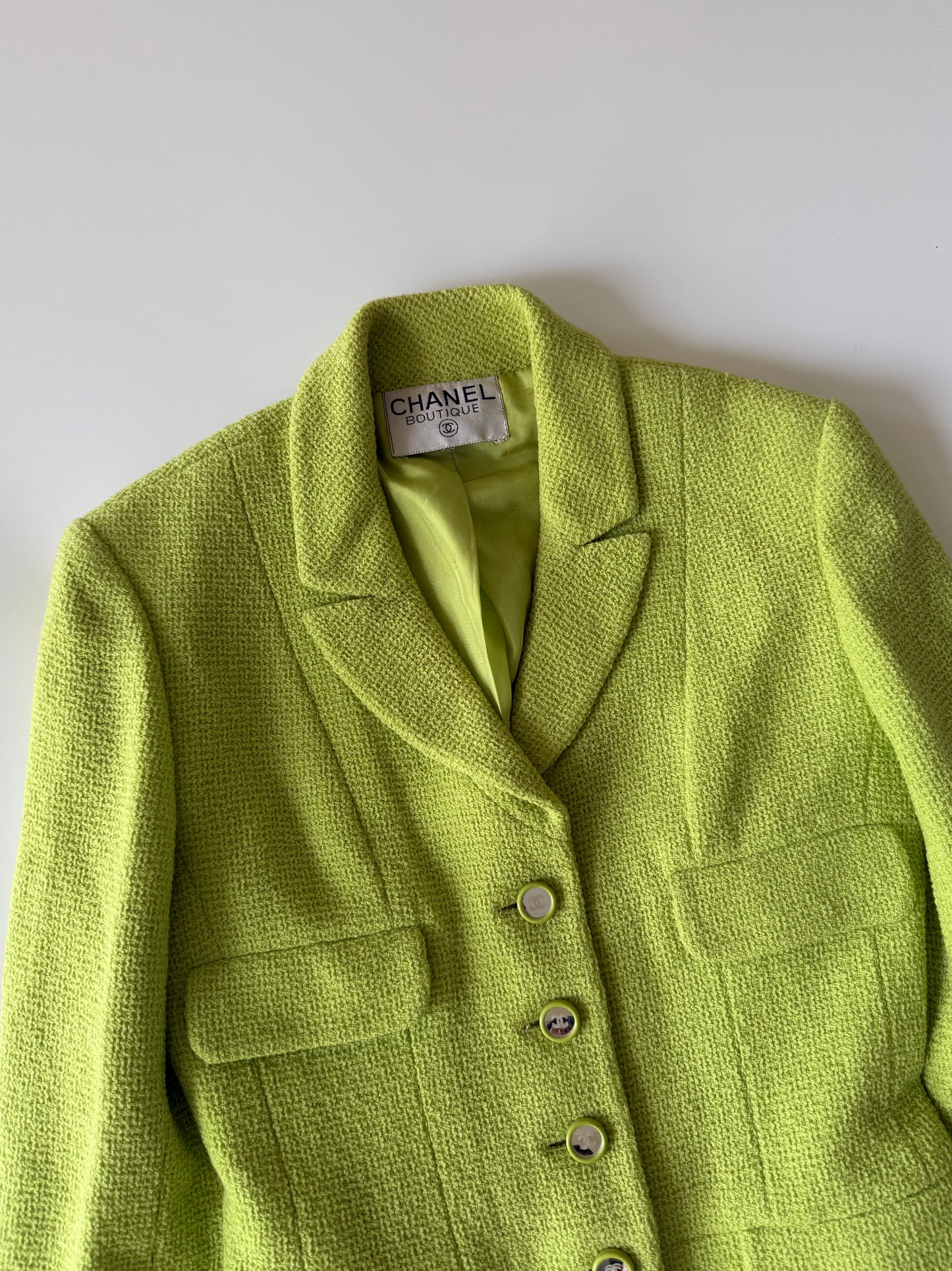 Chanel Boutique 1995 Lime Green Wool Tweed Blazer