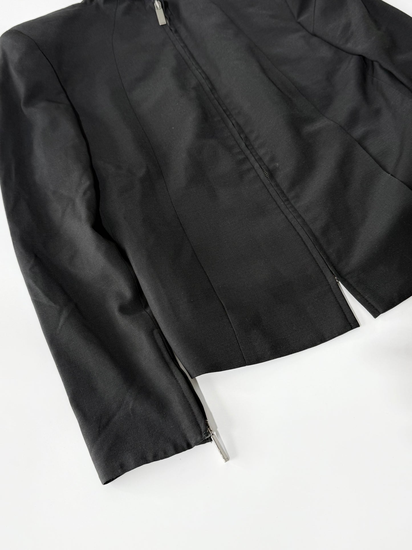 Gucci by Tom Ford F/W 98 Shoulder Padded GG Mono Lining