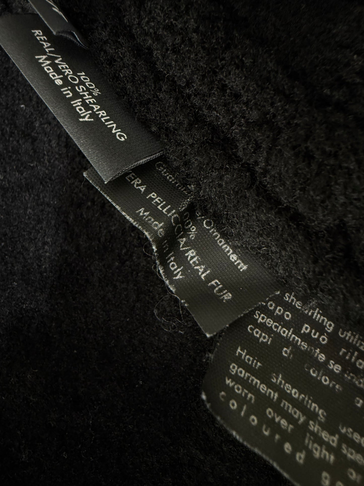 Gucci by Tom Ford Black Fur Collar Shearling Jacket