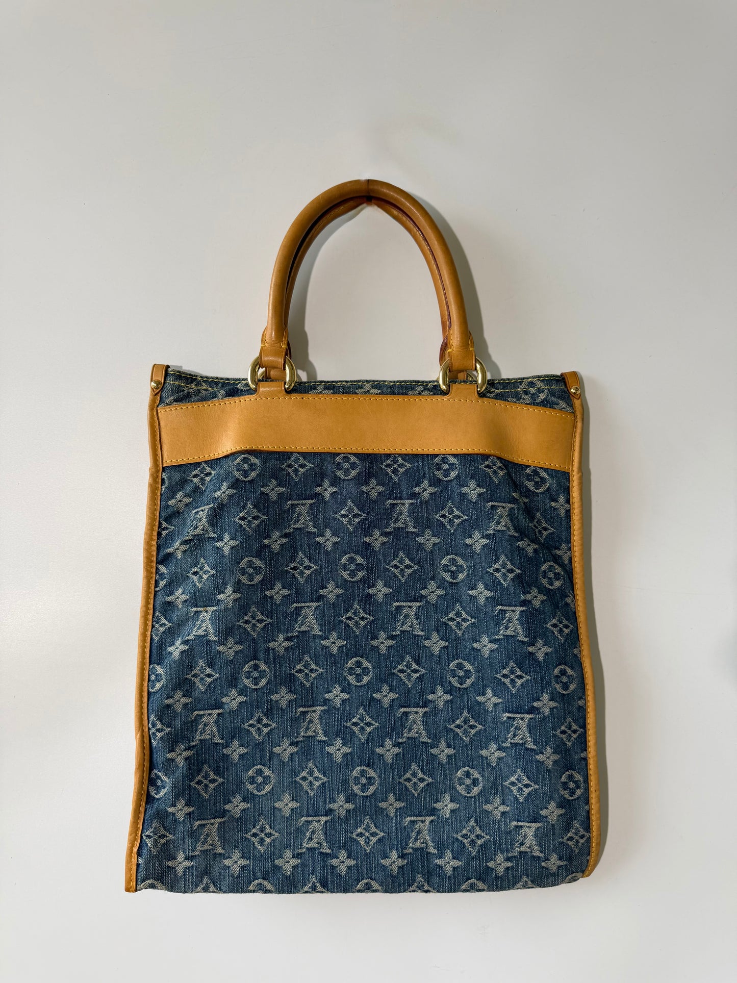 2005 Louis Vuitton Denim Monogram Sac Plat Bag