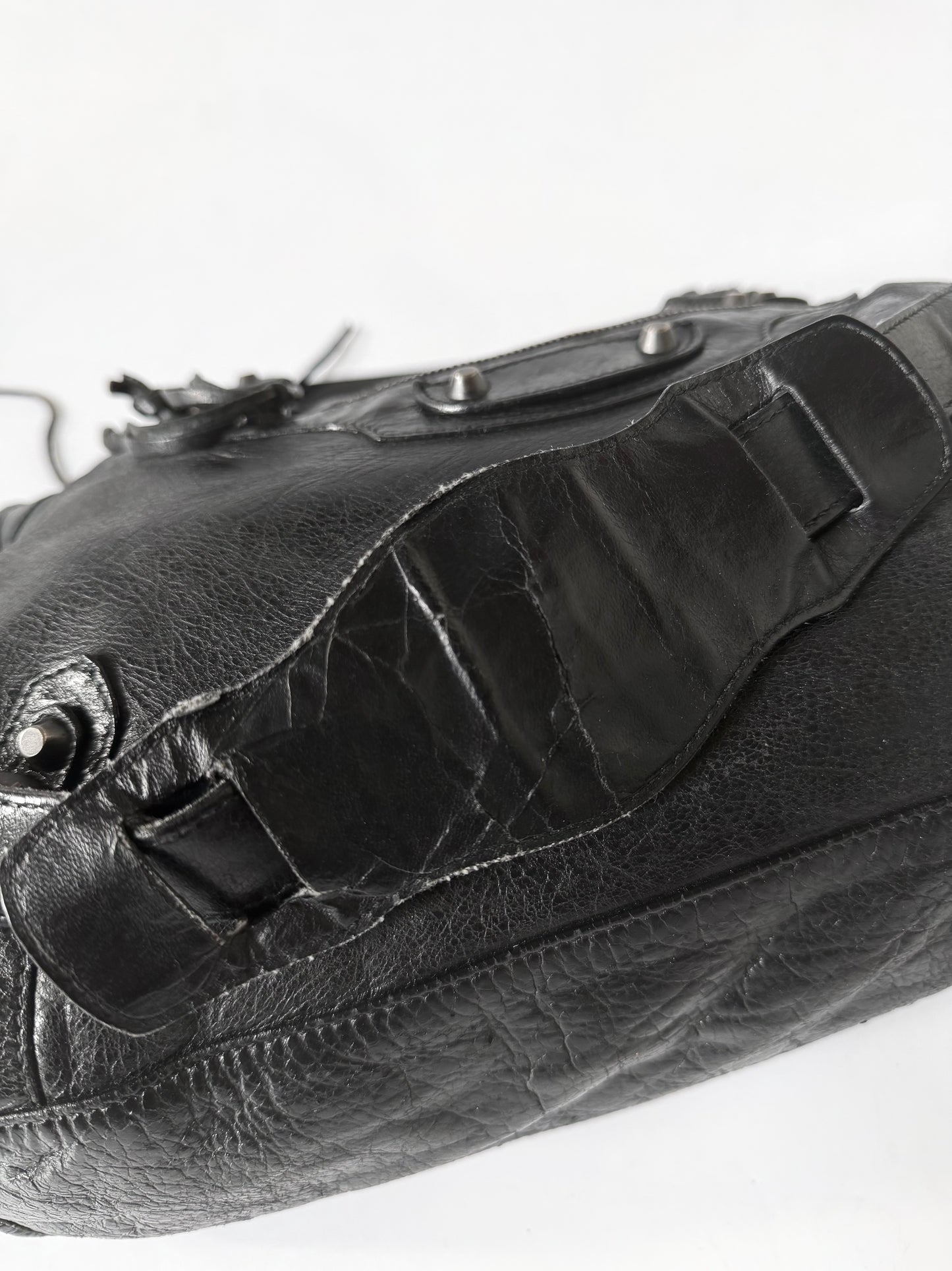 2000’s Balenciaga Black Classic City Bag
