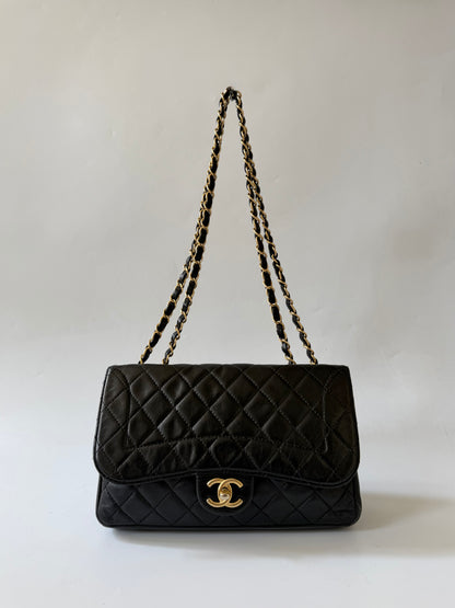 Vintage Chanel Timeless Classic Flap Bag