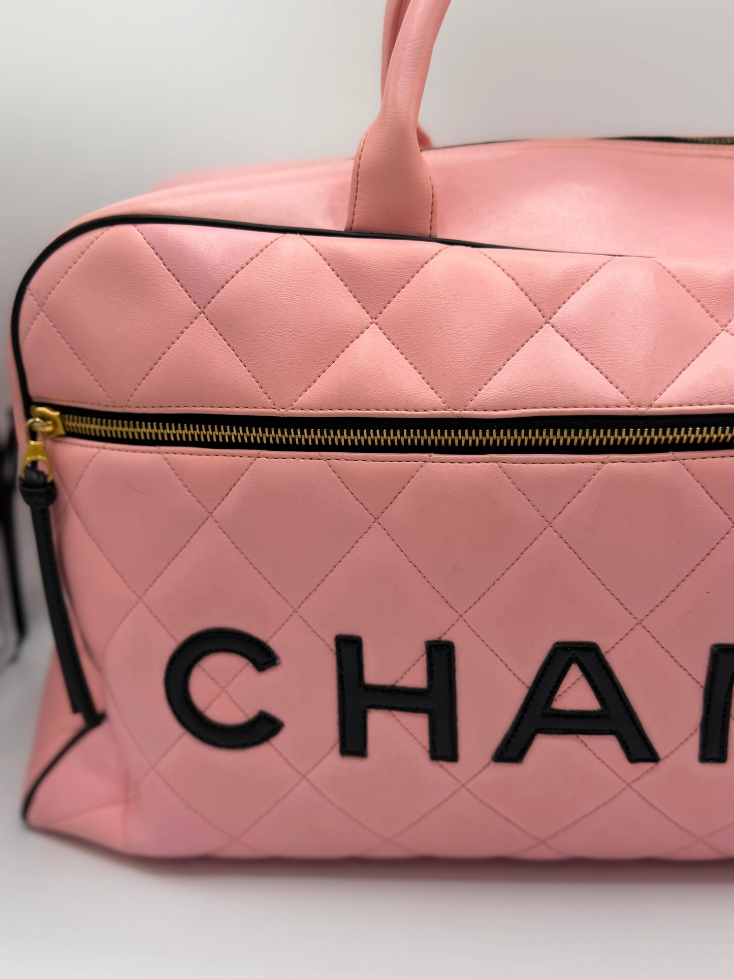 CHANEL 1995 VINTAGE PINK XL DUFFLE BOWLER LETTERED LOGO BAG