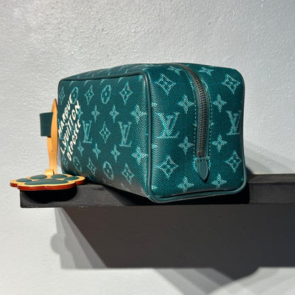 Louis Vuitton Locker Dopp Kit G71 - Travel